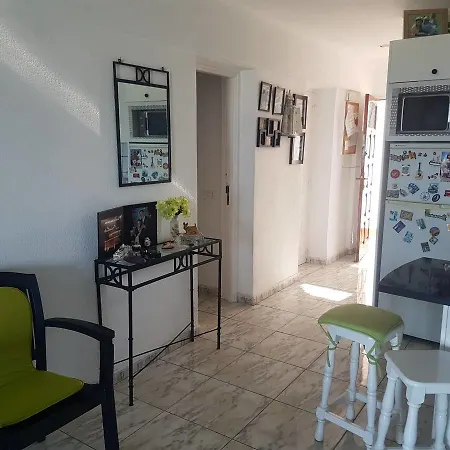 Apartamento Dos *
